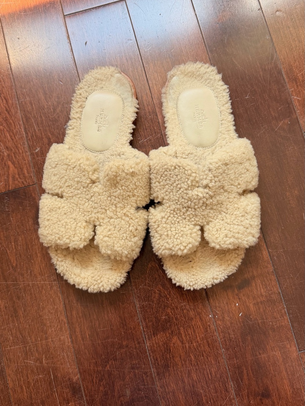 Hermes sherpa slipper size 41 cream
